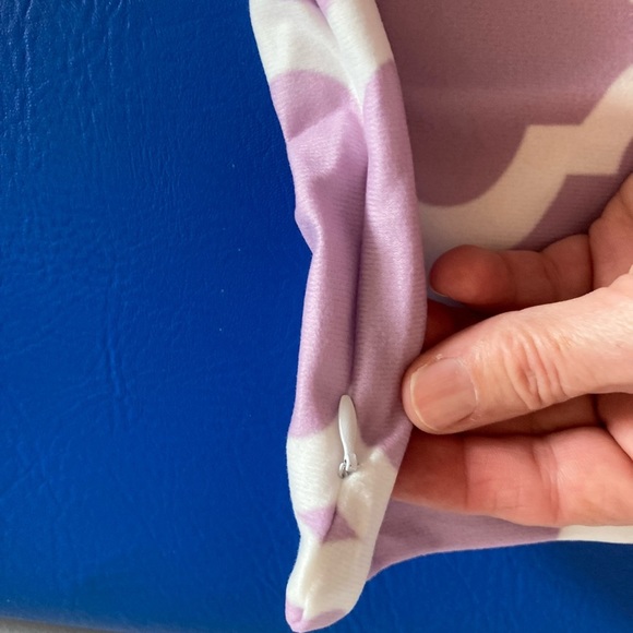 King bed skirt. All cotton  sateen  300 thread count grey. New never opened - Picture 2 of 8